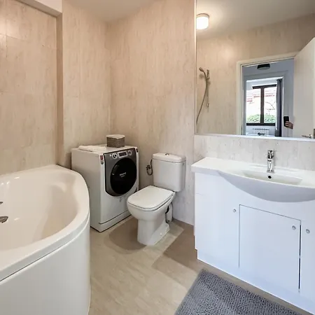 Apartment Garden - Herastrau Park 3min Walk *