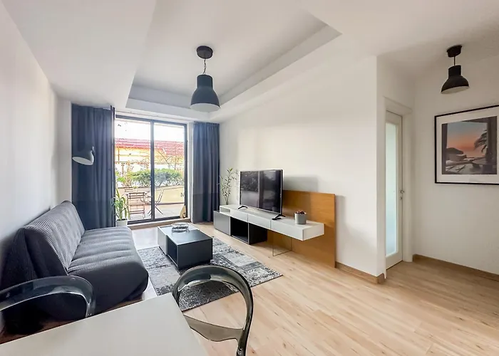 Garden - Herastrau Park 3min Walk Апартаменти