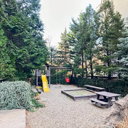Garden - Herastrau Park 3min Walk 부쿠레슈티